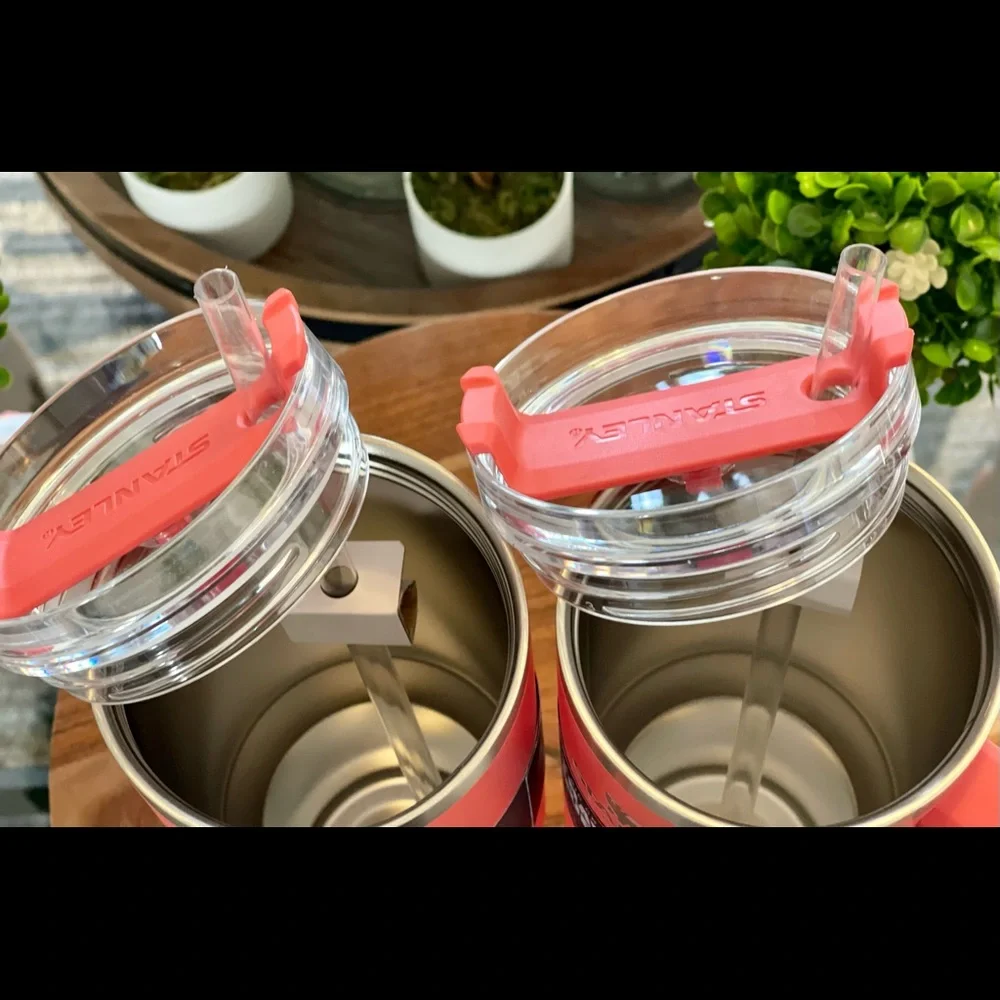 Stanley 40oz Tumbler Target Exclusive Coral color - Picture 14 of 15